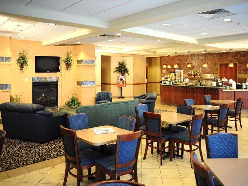 Hotel La Quinta By Wyndham Springfield Airport Plaza Servizi foto