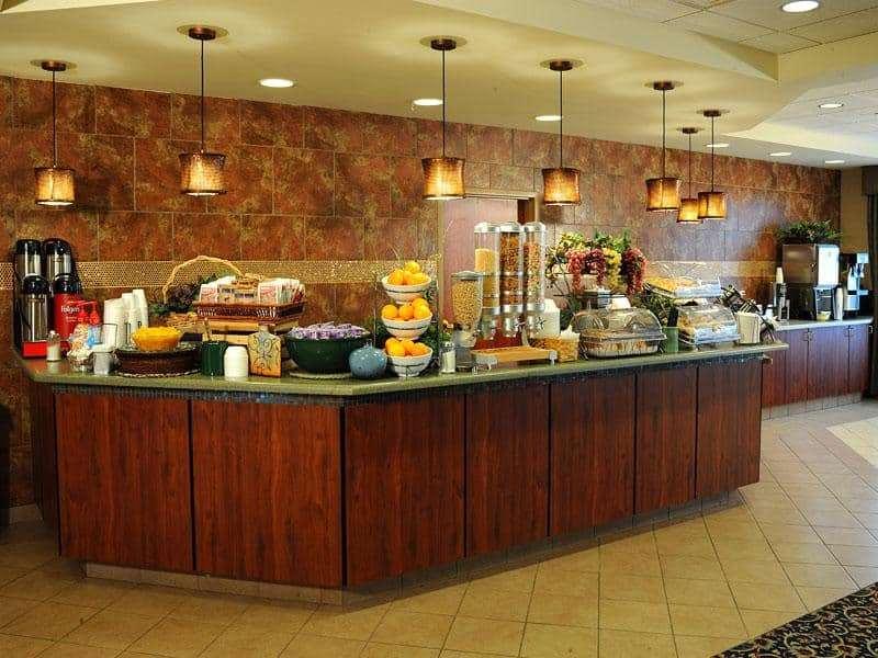 Hotel La Quinta By Wyndham Springfield Airport Plaza Servizi foto