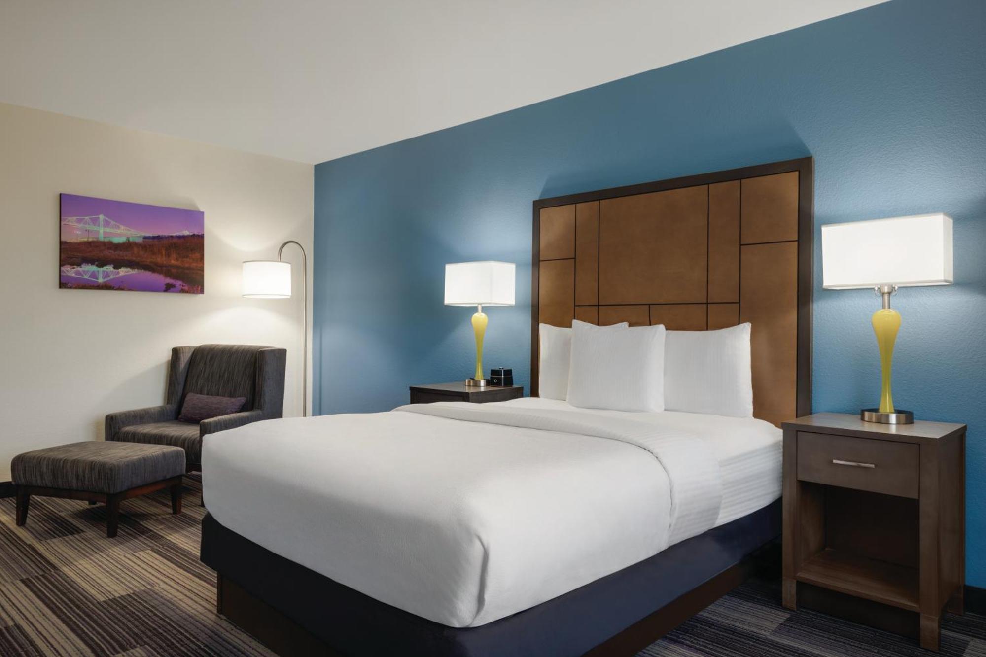 Hotel La Quinta By Wyndham Springfield Airport Plaza Esterno foto